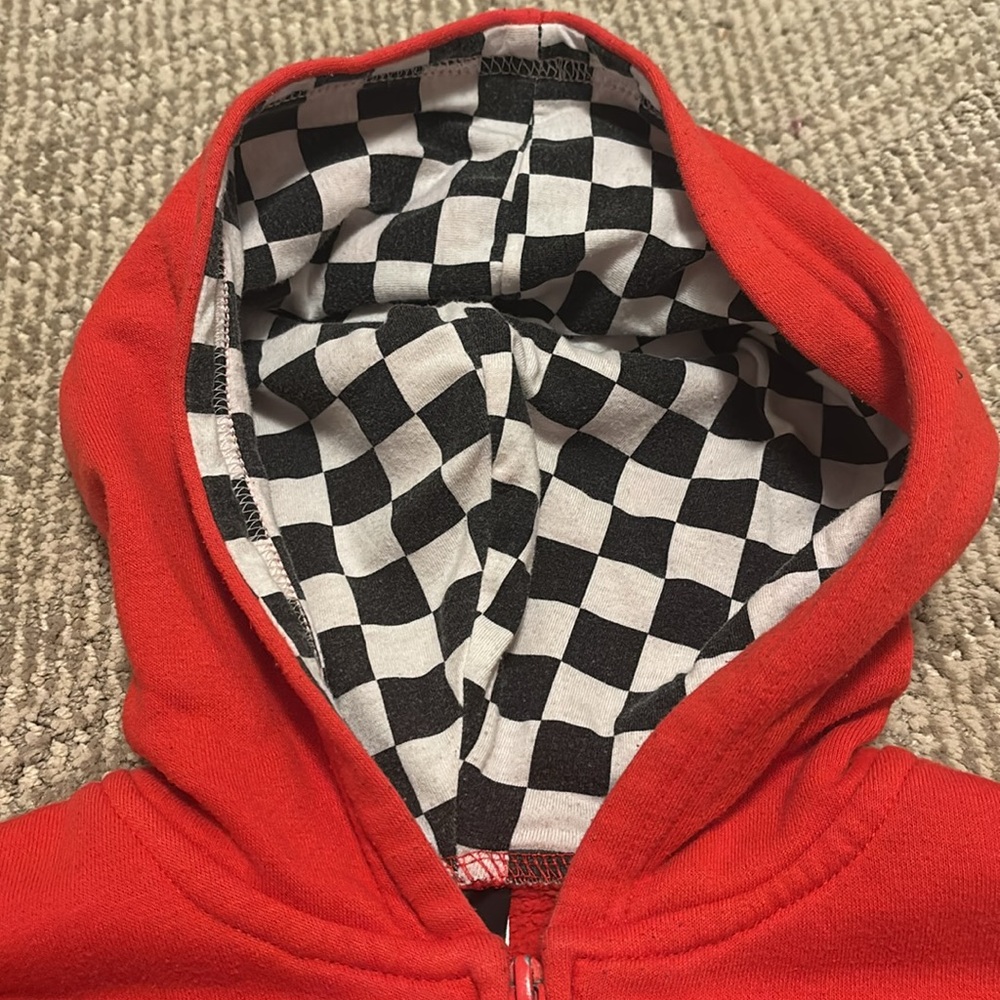 Disney Pixar Cars lightning McQueen zip up sweatshirt size 5/6 red - Picture 3 of 7